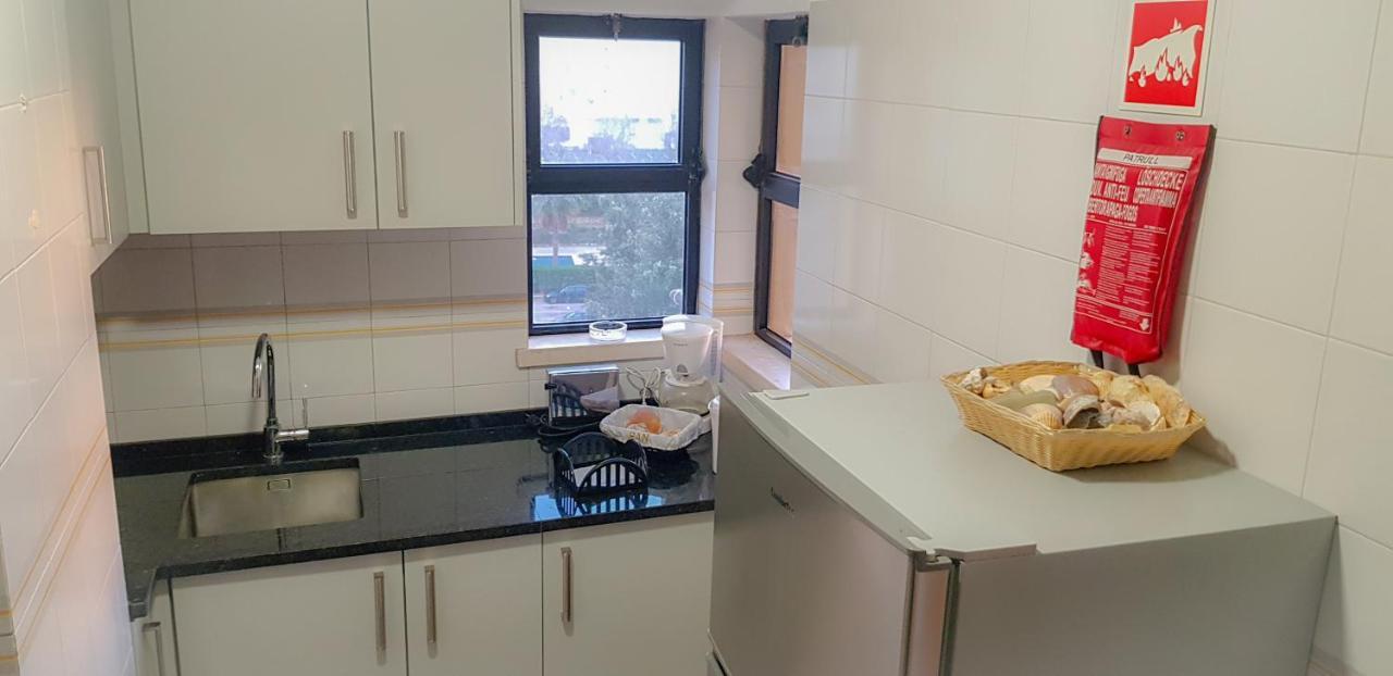 Apartamento T2 Club Amarilis - Portimão Buitenkant foto